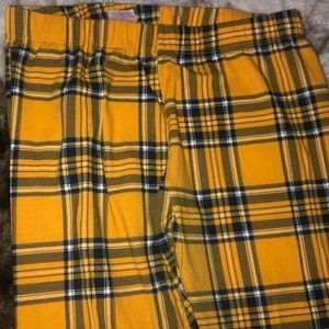 plaid yellow leggings